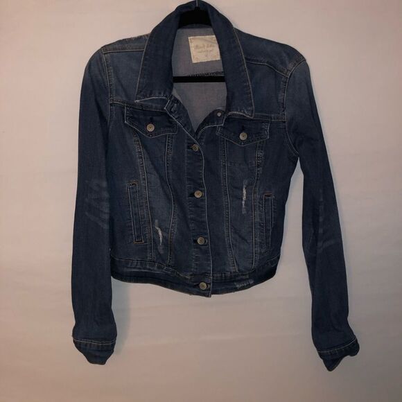 Women's Altar'd State Distressed Denim Jacket - Picture 2 of 11